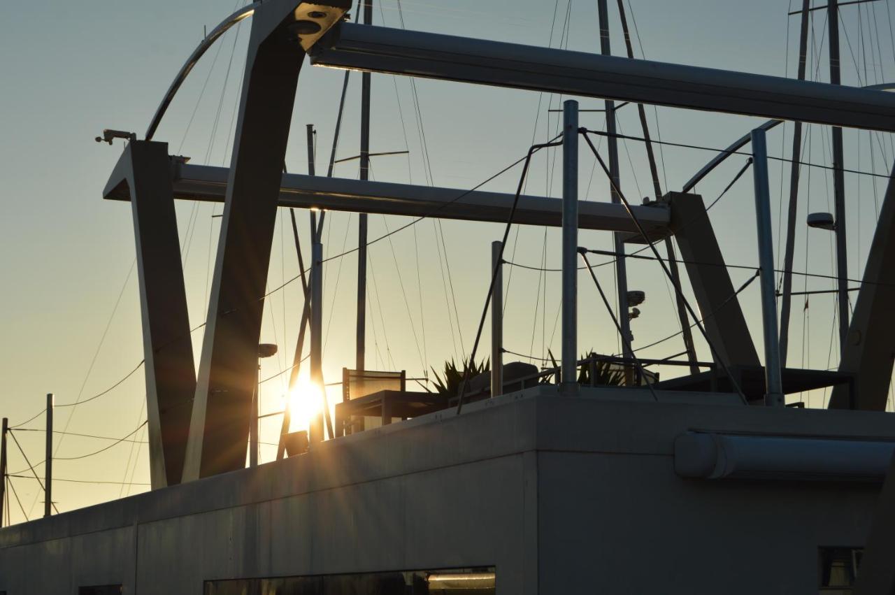 Casa Flotante Con Encanto En San Pedro Del Pinatar - Murcia エクステリア 写真